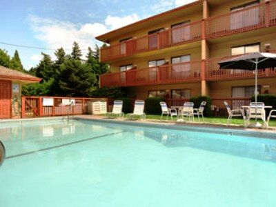 Inn Quality Airport Pdx 2*